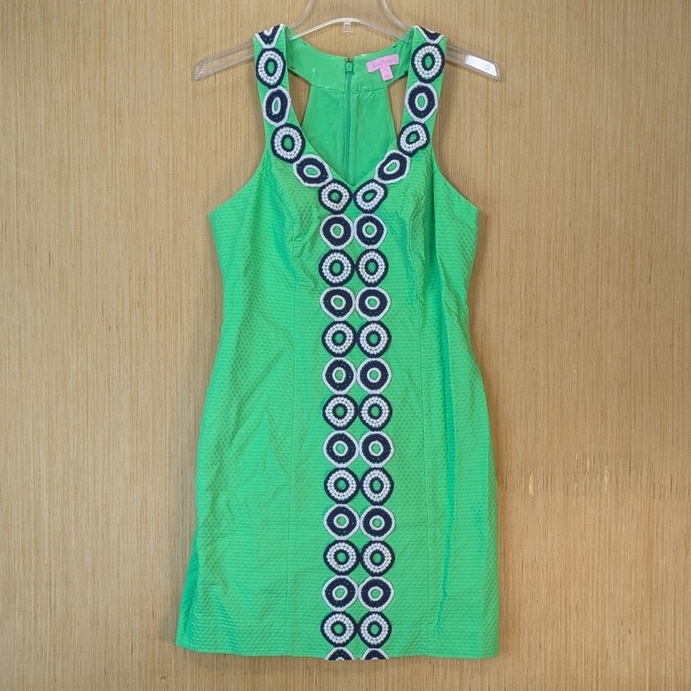 Lilly Pulitzer Preppy Resort Shift Dress Size 4 Green Seersucker Crochet Trim